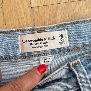 Abercrombie & Fitch '90s Straight Ultra High Rise Jeans Curve Love - Light Blue